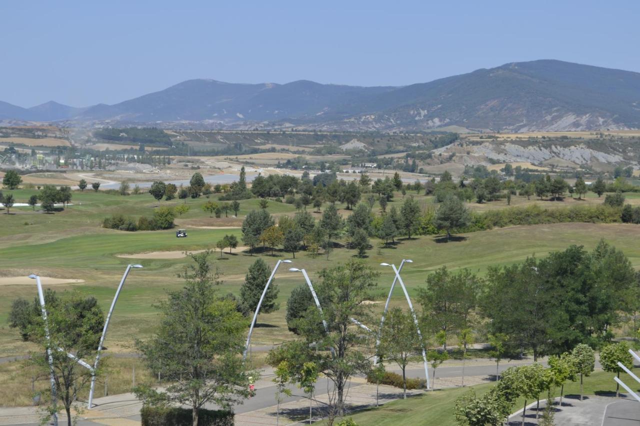 Apartamento Las Margas Golf Pirineo Aragones Sabiñánigo المظهر الخارجي الصورة