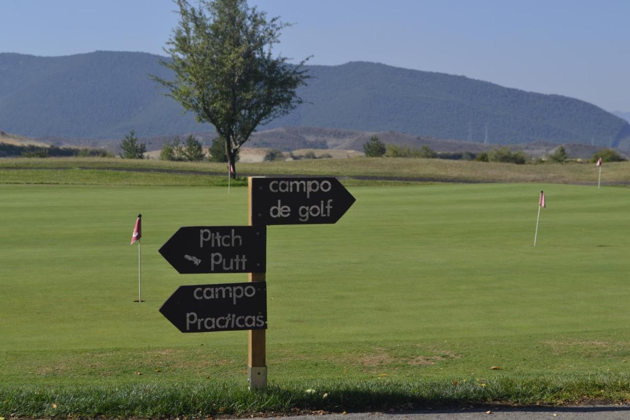 Apartamento Las Margas Golf Pirineo Aragones Sabiñánigo المظهر الخارجي الصورة